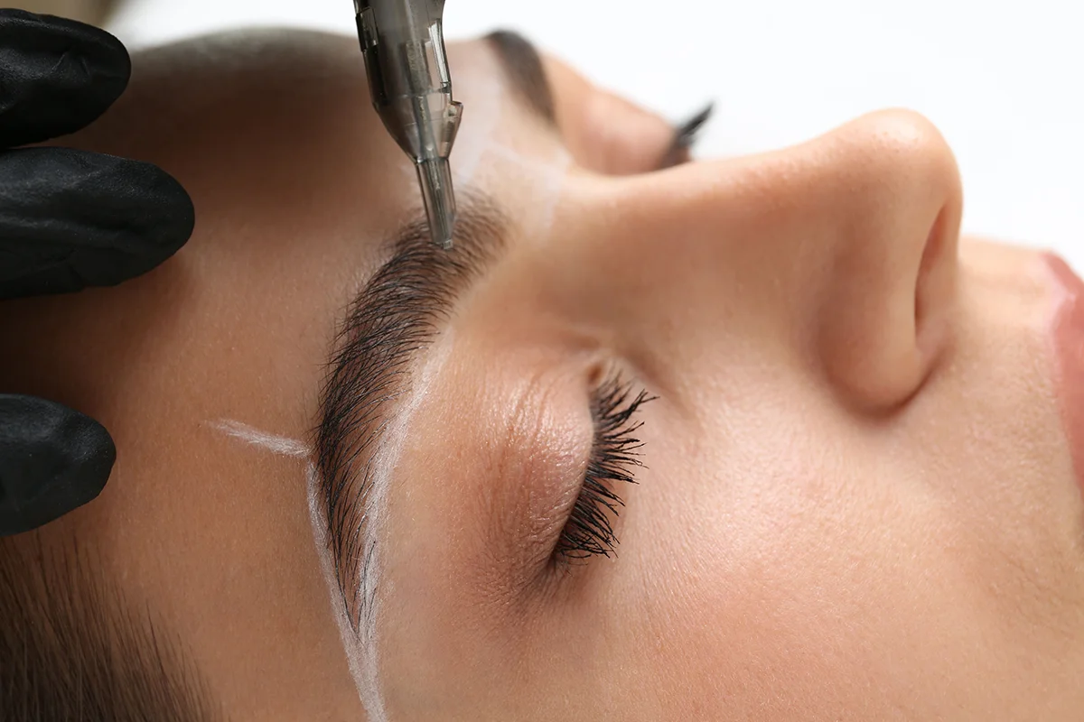 extreme close up of professional eyebrow microblad